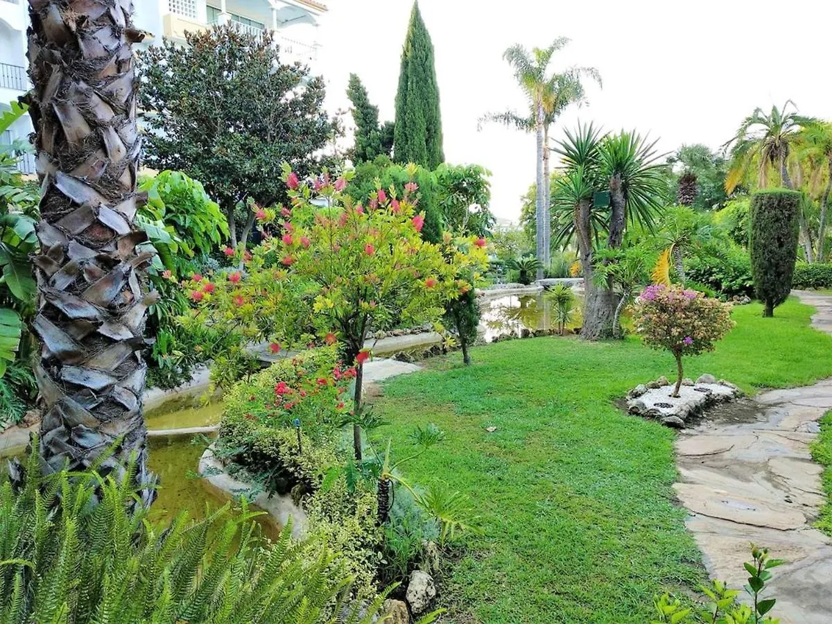 Apartment With 2 Bedrooms In Marbella With Shared Pool Furnished Terrace And Wifi 300 M From The Beach